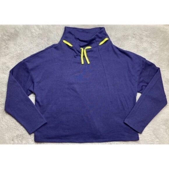 Fabletics blue Dominique pullover sweatshirt - Picture 3 of 7